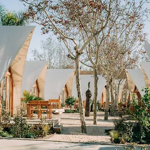 https://costa-del-sol-glamping-village.1costadelsol.com